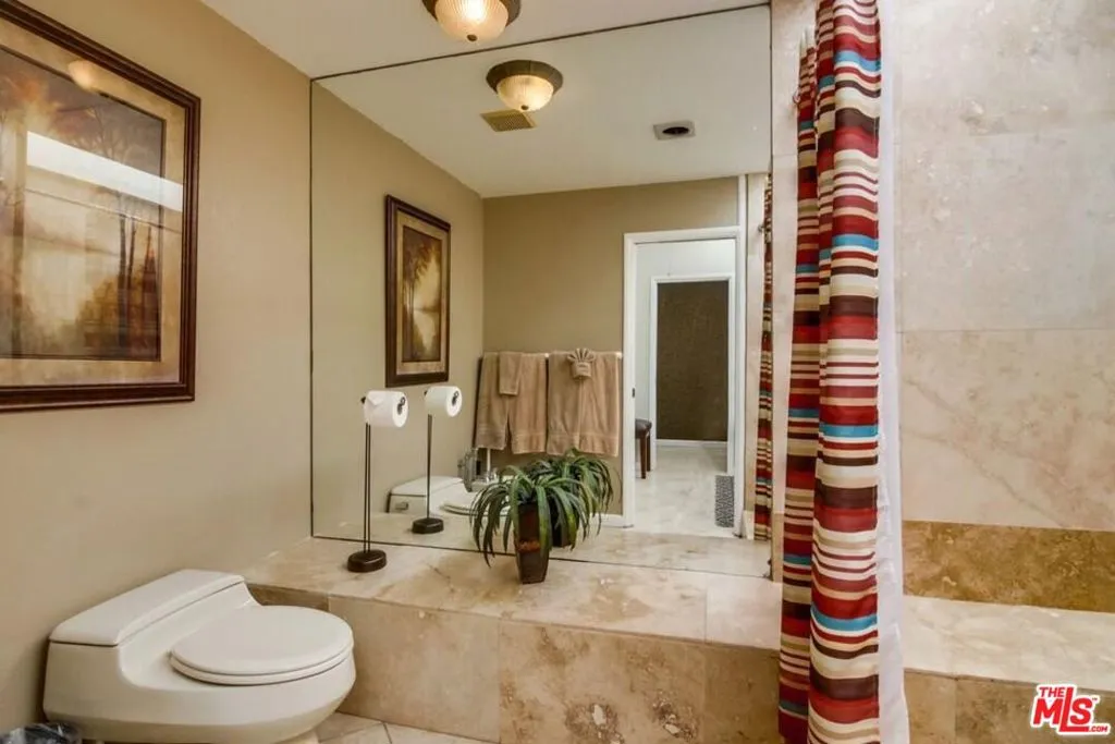 4111 Bayard Street, San Diego, California 92109 home-pic-39