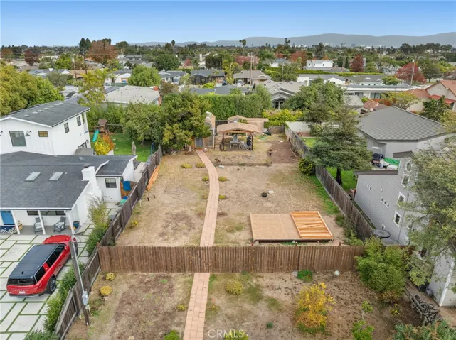 286 Virginia Place, Costa Mesa, California 92627