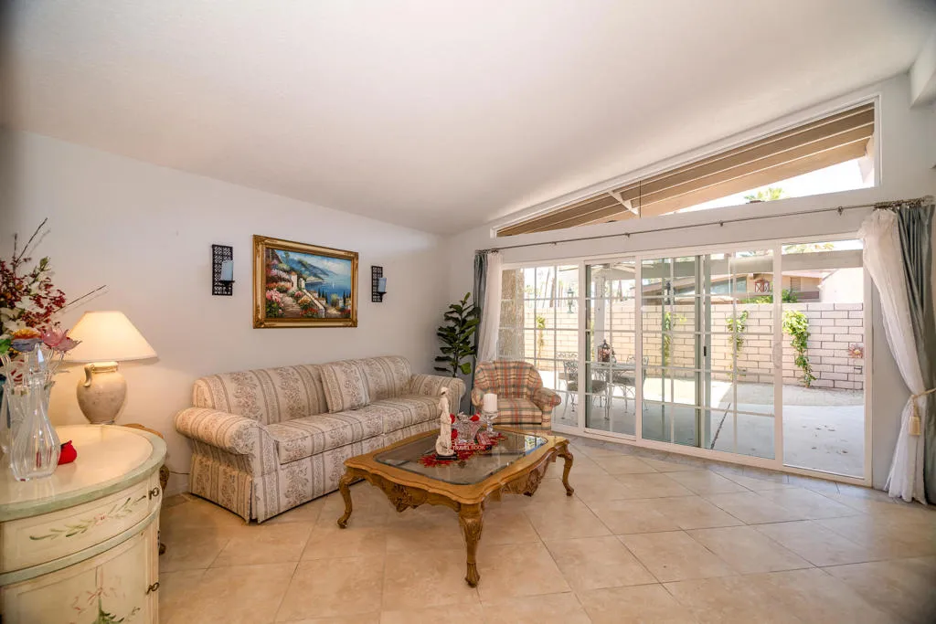 74042 Catalina Way, Palm Desert, California 92260, 3 Bedrooms Bedrooms, ,2 BathroomsBathrooms,Residential,For Sale,Catalina,219120602DA