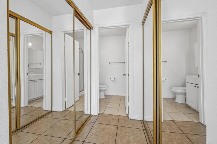 3422 Del Este Way, Oceanside, California 92056