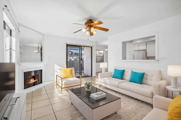 3422 Del Este Way, Oceanside, California 92056