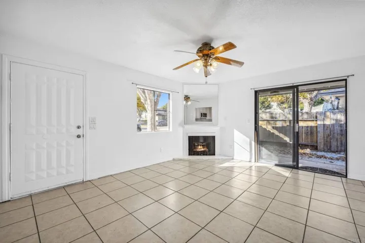 3422 Del Este Way, Oceanside, California 92056