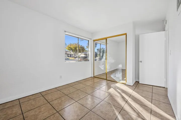 3422 Del Este Way, Oceanside, California 92056