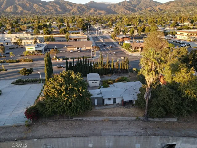 1060 E Route 66, Glendora, California 91740