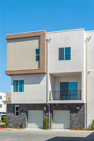 143 Culture, Irvine, California 92618