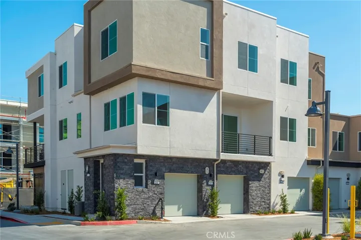 143 Culture, Irvine, California 92618
