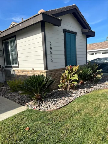 28550 Chaparral View Drive, Menifee, California 92584