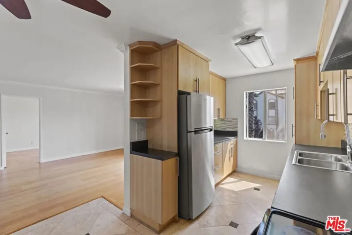 1033 6th Street 212, Santa Monica, California 90403