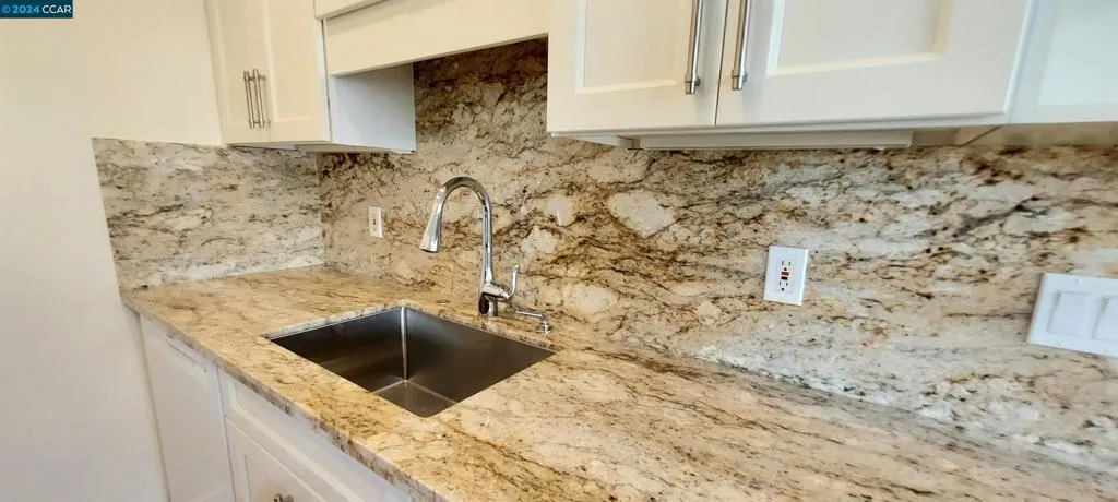 1195 Saranap Ave, Walnut Creek, California 94595