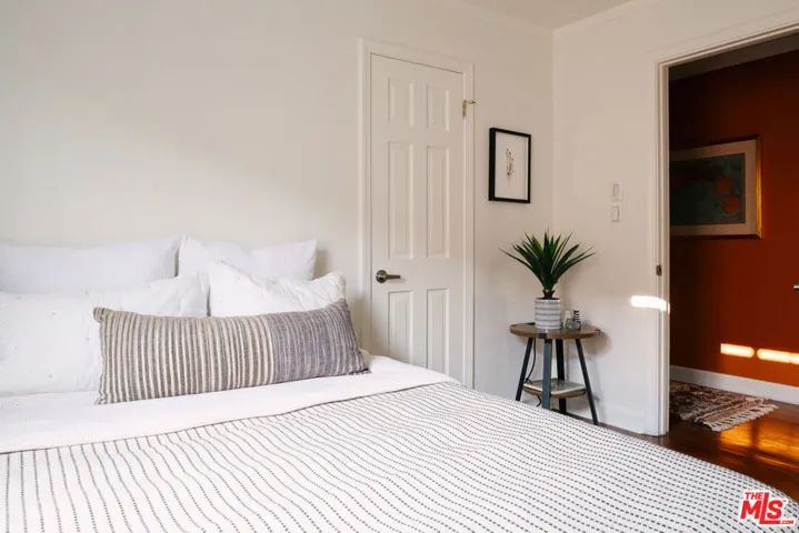 4335 York Boulevard, Los Angeles, California 90041