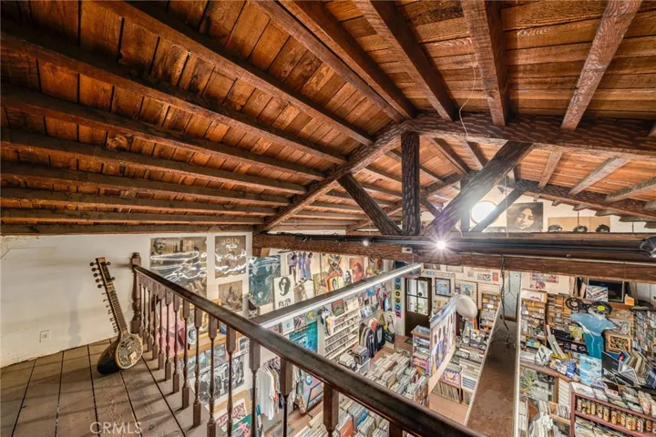 Balcony and Beams 2