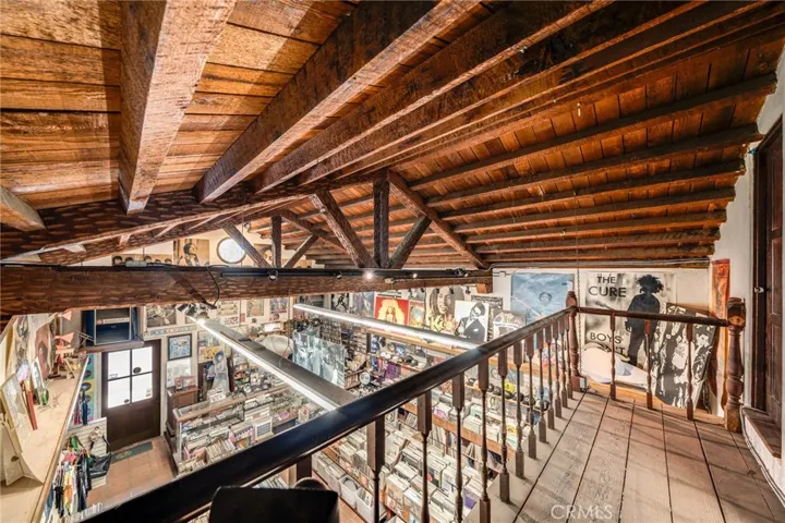 Balcony and Beams