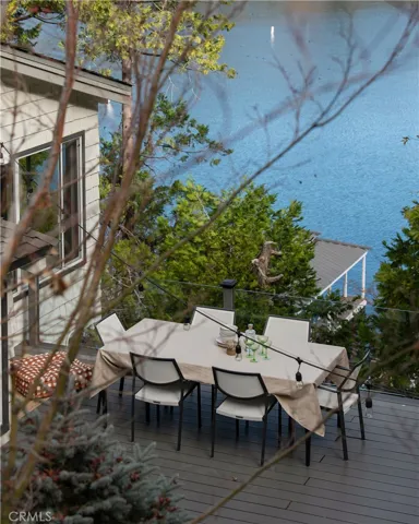 177 Rocky Point Road, Lake Arrowhead, California 92352