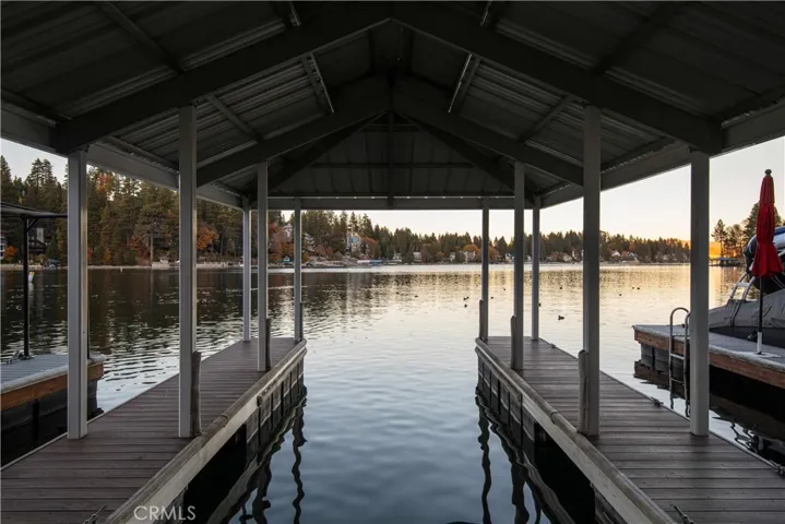177 Rocky Point Road, Lake Arrowhead, California 92352