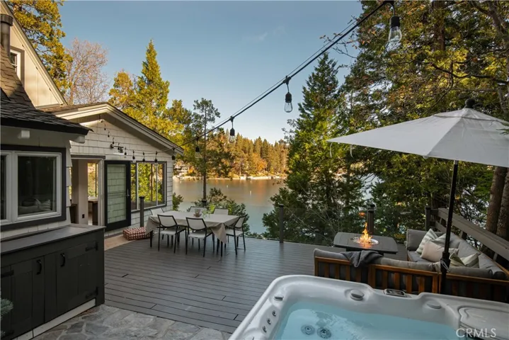 177 Rocky Point Road, Lake Arrowhead, California 92352