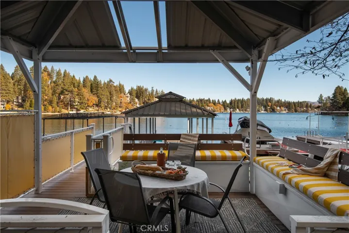 177 Rocky Point Road, Lake Arrowhead, California 92352