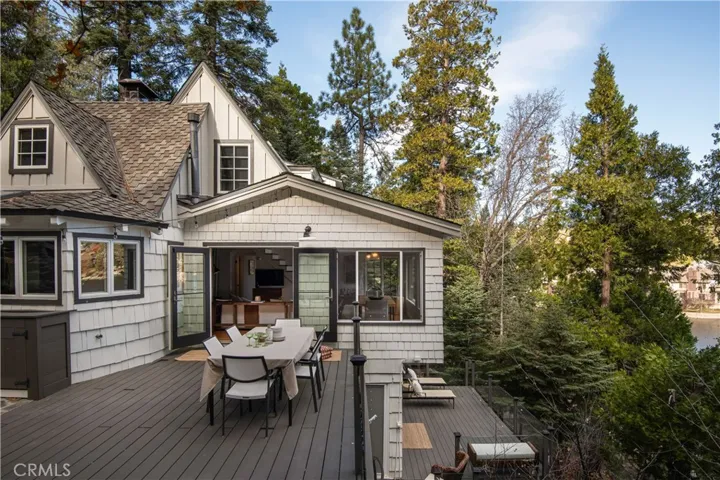 177 Rocky Point Road, Lake Arrowhead, California 92352