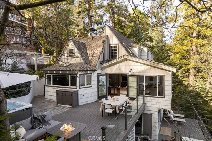 177 Rocky Point Road, Lake Arrowhead, California 92352