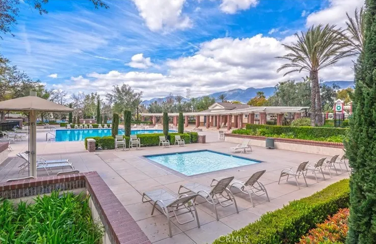 15723 Parkhouse Drive 75, Fontana, California 92336