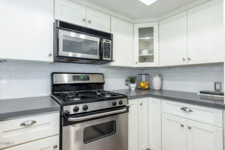4459MoorparkWay-54