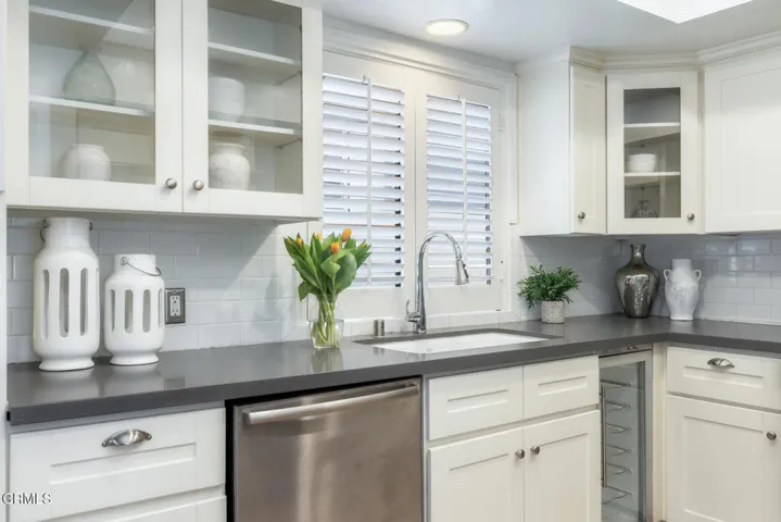 4459MoorparkWay-52