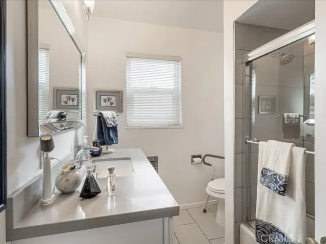 1721 E Appleton Street, Long Beach, California 90802