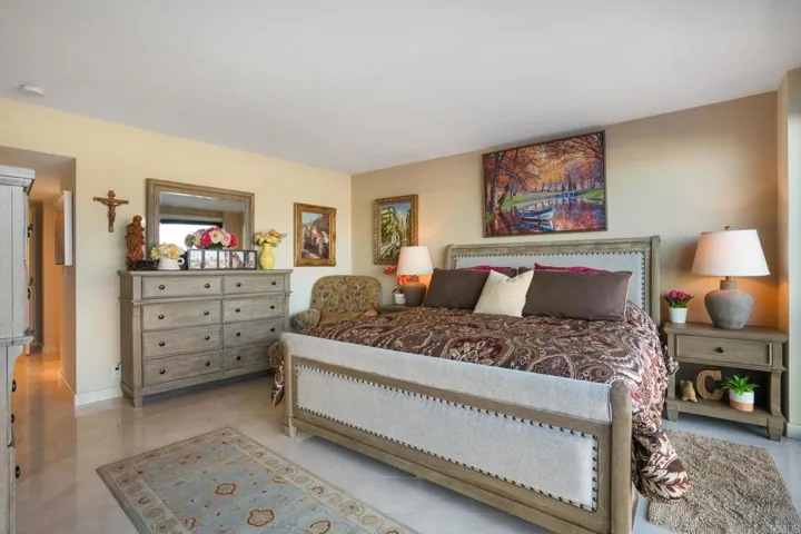 1150 Anchorage Lane 516, San Diego, California 92106