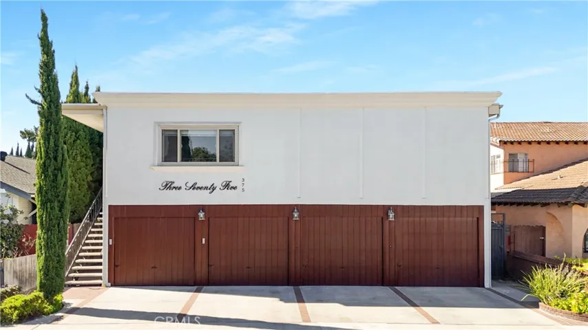 367 375 Gladys Avenue, Long Beach, California 90814