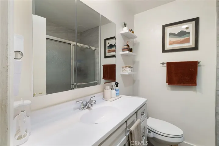 367 375 Gladys Avenue, Long Beach, California 90814