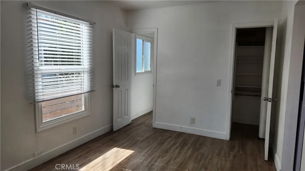 913 S Truro Avenue, Inglewood, California 90301 home-pic-13