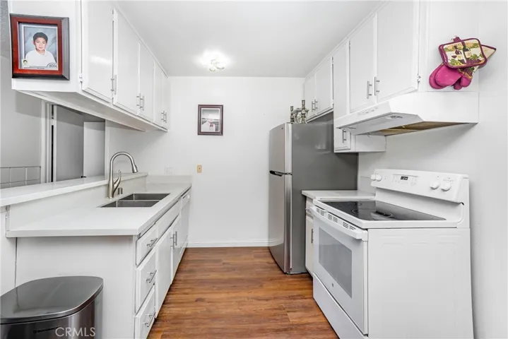 23629 Golden Springs Drive H5, Diamond Bar, California 91765