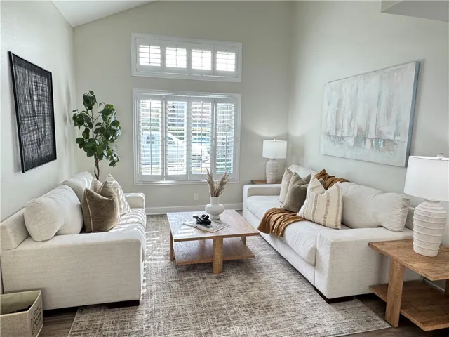 1031 W Badger Pass Lane, Orange, California 92865