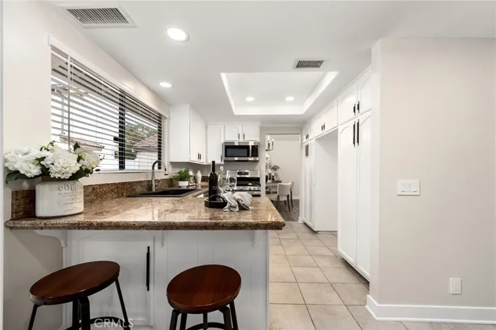 1031 W Badger Pass Lane, Orange, California 92865