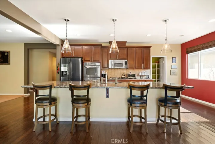 38009 Bella Rosa Drive, Murrieta, California 92563