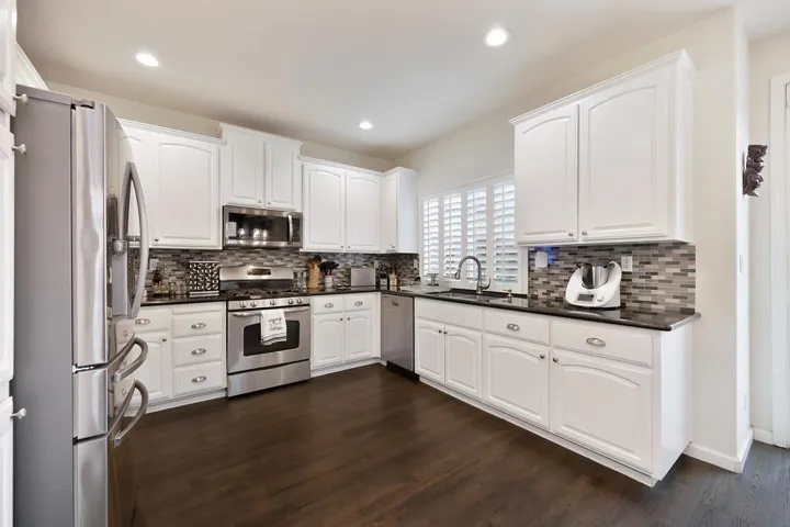 2043 Horseshoe Glen Circle, Folsom, California 95630