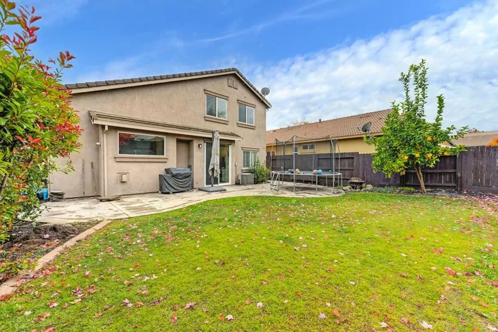 2043 Horseshoe Glen Circle, Folsom, California 95630