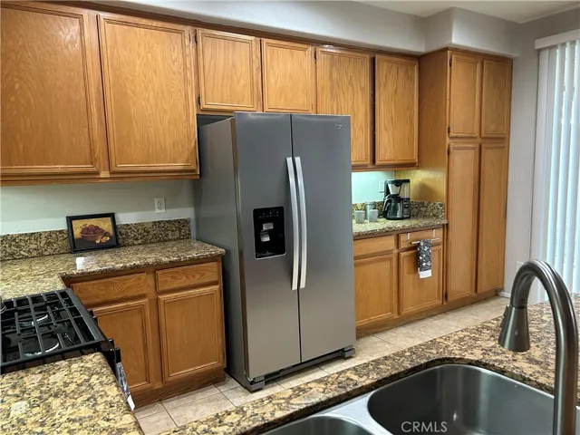 15381 Brianne Lane, Fontana, California 92336