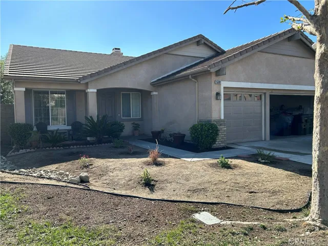 15381 Brianne Lane, Fontana, California 92336