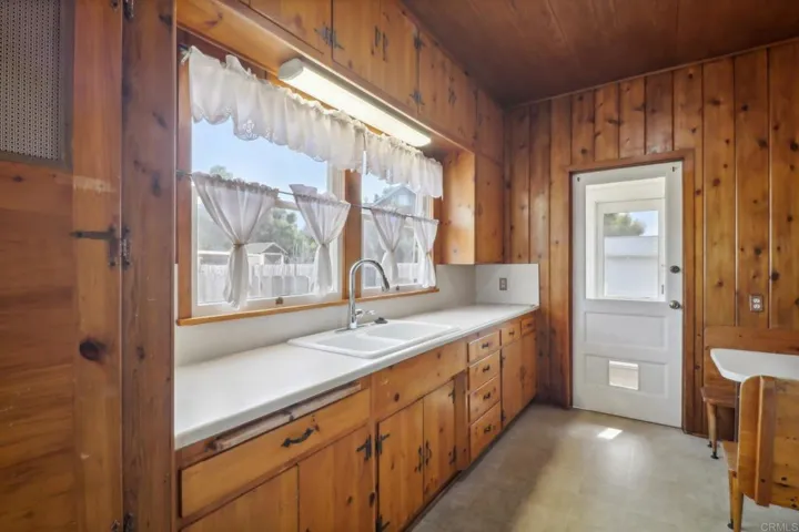 228 I St, Chula Vista, California 91910