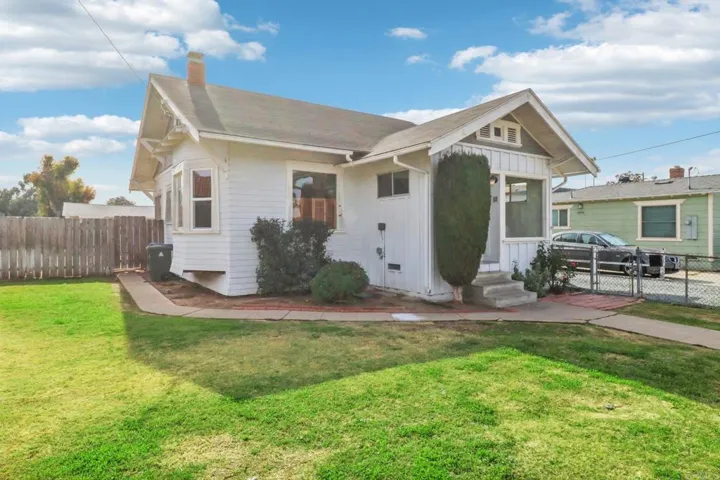 228 I St, Chula Vista, California 91910