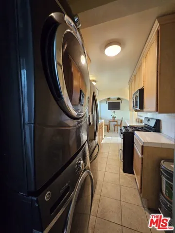 110 N Edison Place, Long Beach, California 90802