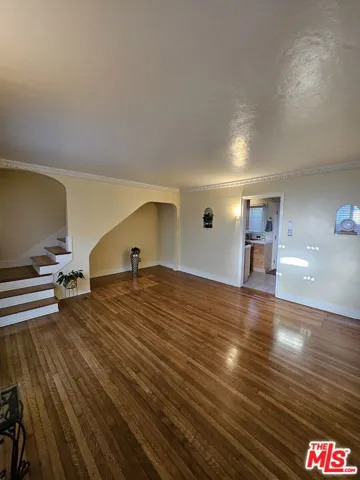 110 N Edison Place, Long Beach, California 90802