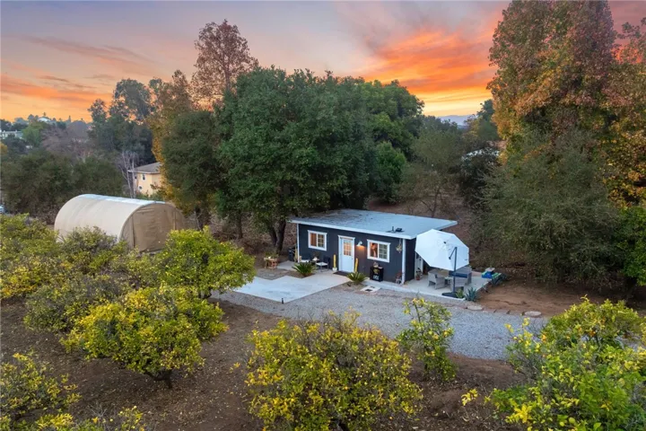 736 Del Valle Drive, Fallbrook, California 92028