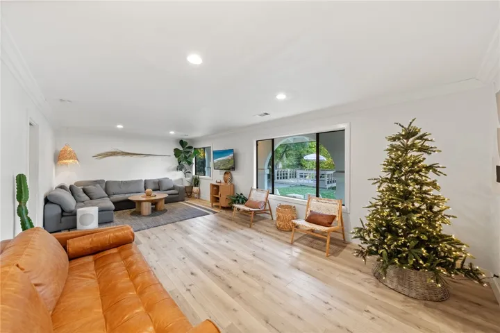 736 Del Valle Drive, Fallbrook, California 92028