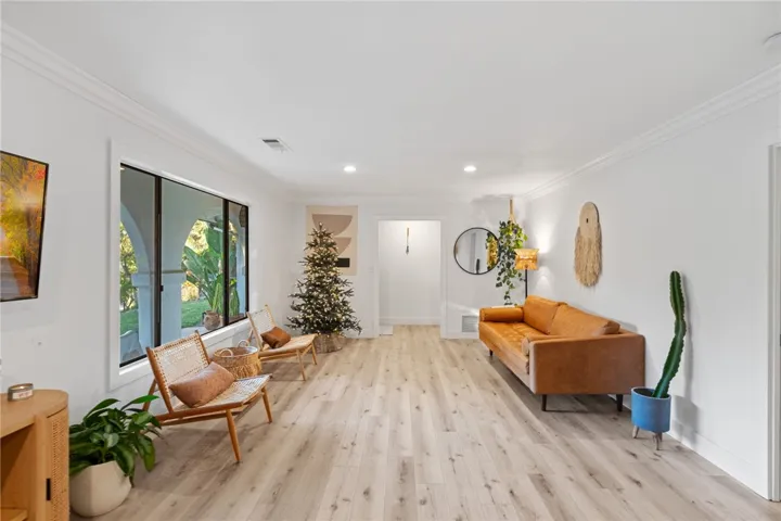 736 Del Valle Drive, Fallbrook, California 92028