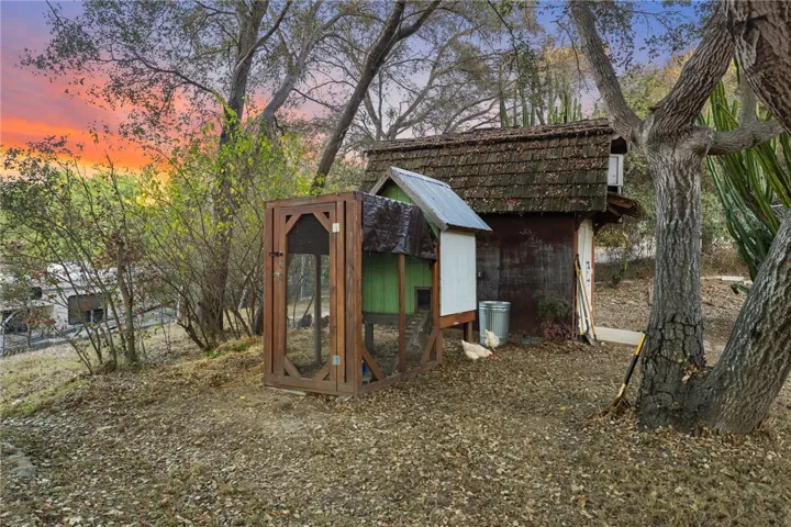 736 Del Valle Drive, Fallbrook, California 92028