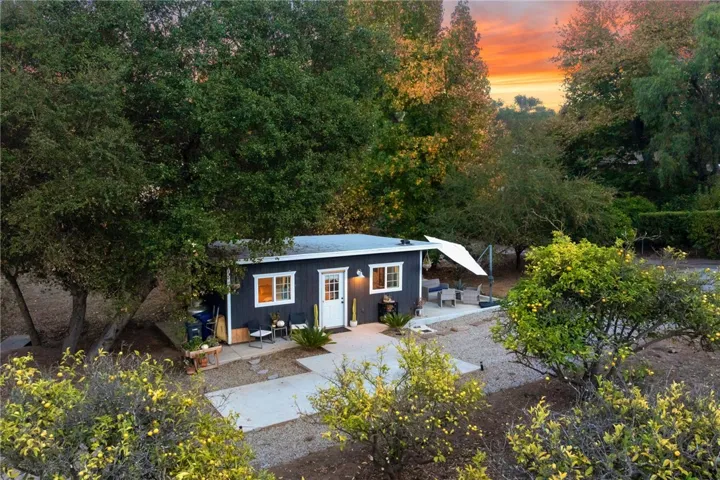 736 Del Valle Drive, Fallbrook, California 92028