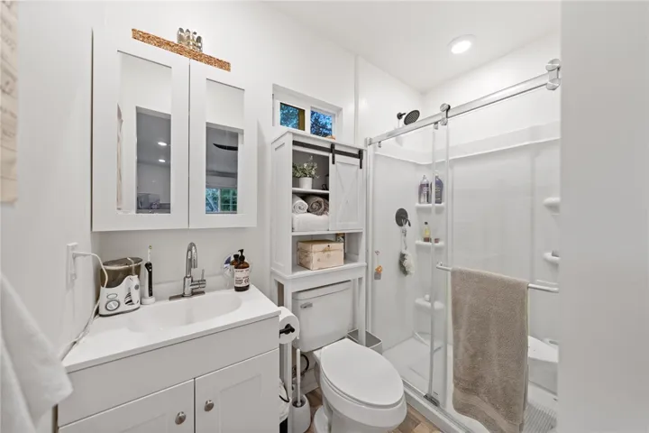 736 Del Valle Drive, Fallbrook, California 92028