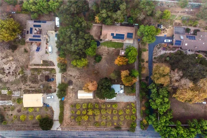 736 Del Valle Drive, Fallbrook, California 92028