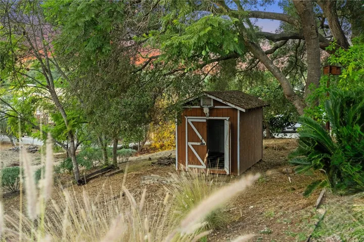 736 Del Valle Drive, Fallbrook, California 92028